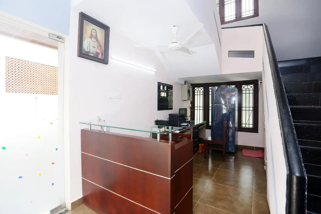Oyo 42127 Thomsun Garden Hotel Kochi