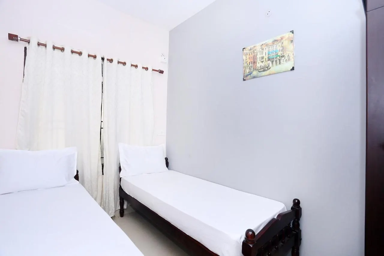 Oyo 42127 Thomsun Garden Otel Kochi